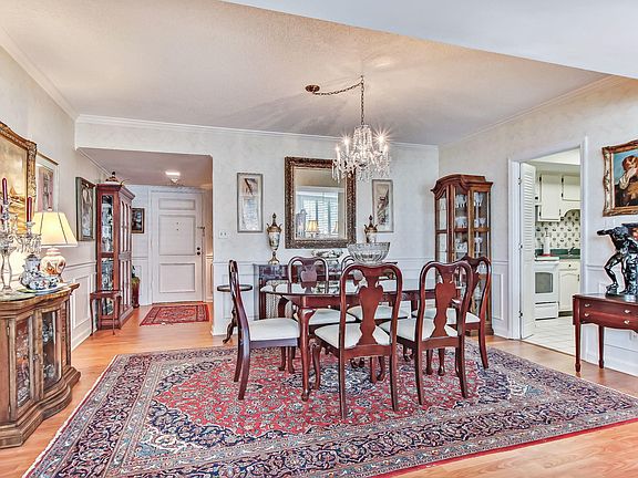 5th image of 2970 Saint Johns Ave #2B