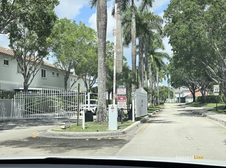20808 NW 1st St — Photo 18