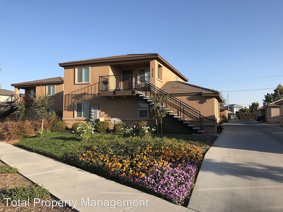 2142 W Lark Ave, Visalia, CA 93291 Zillow