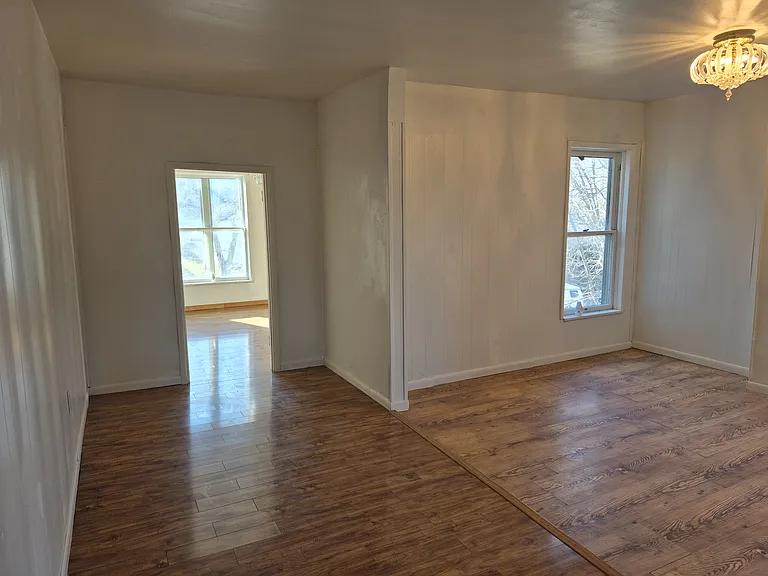 1205 Bank St #1/2 — Photo 3