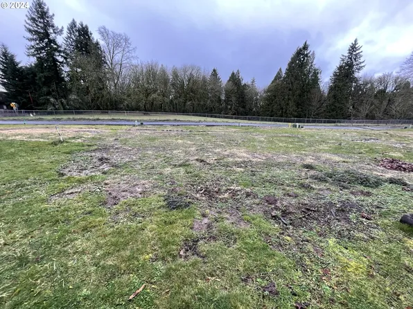 2008 NE 159th St #2, Ridgefield, WA 98642