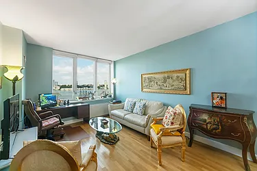 Sold by Sumitomo Real Estate Sales