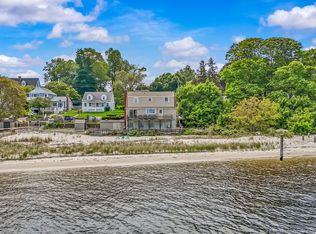 388 Pequot Ave, New London, CT 06320
