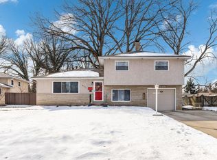 827 Inwood Pl, Columbus, OH 43224