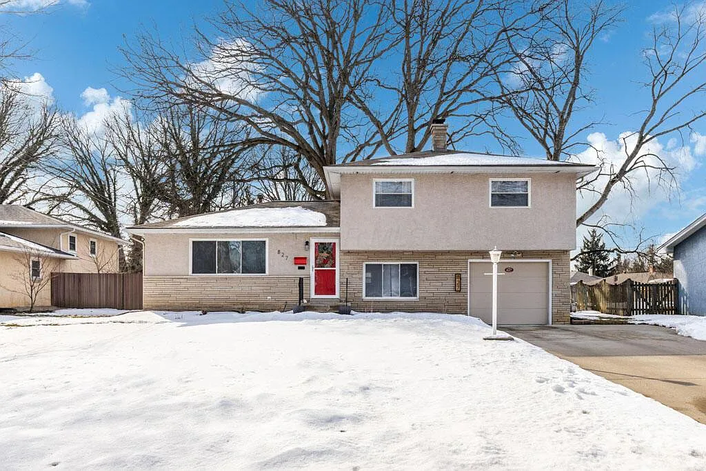 827 Inwood Pl photo 1