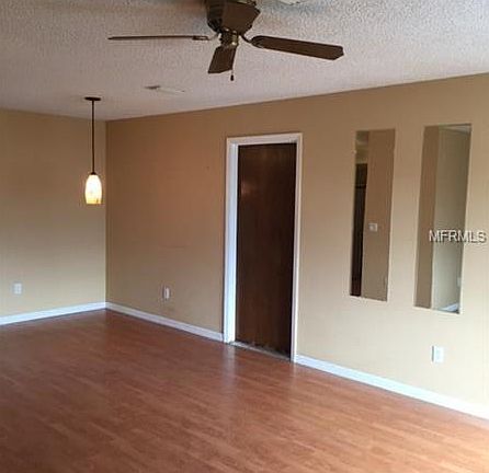 2nd image of 2814 Windsor Heights St
