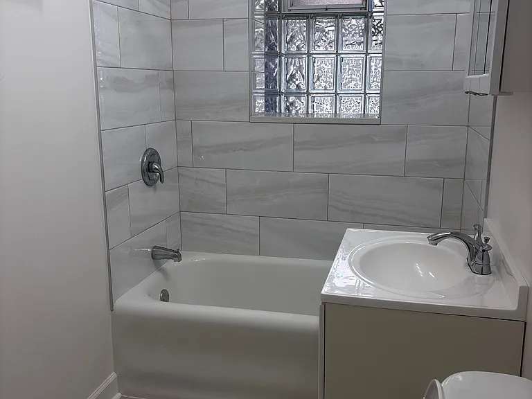 2345 N Newcastle Ave #1 — Photo 17