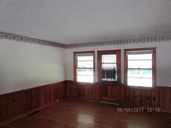 2nd image of 234 Boston Dr