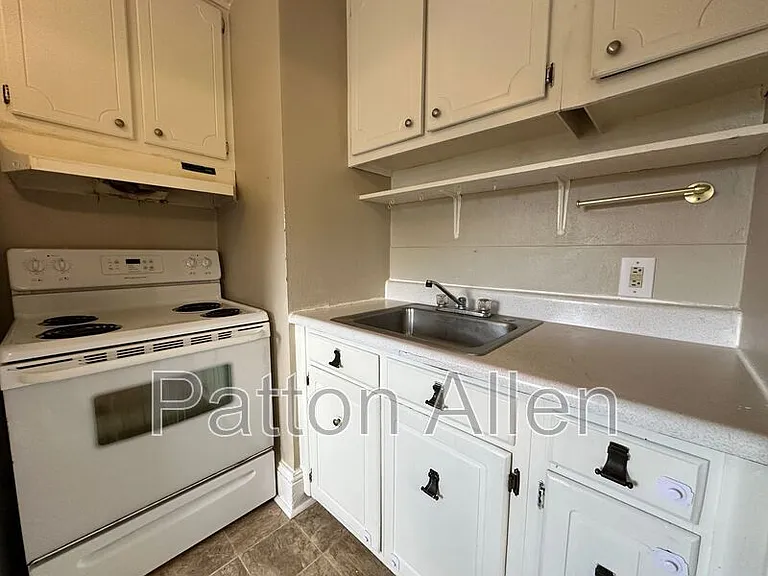 89 Vermont Ave #3 — Photo 5