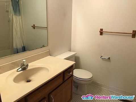 5th image of 6901 Grenwich Ln N