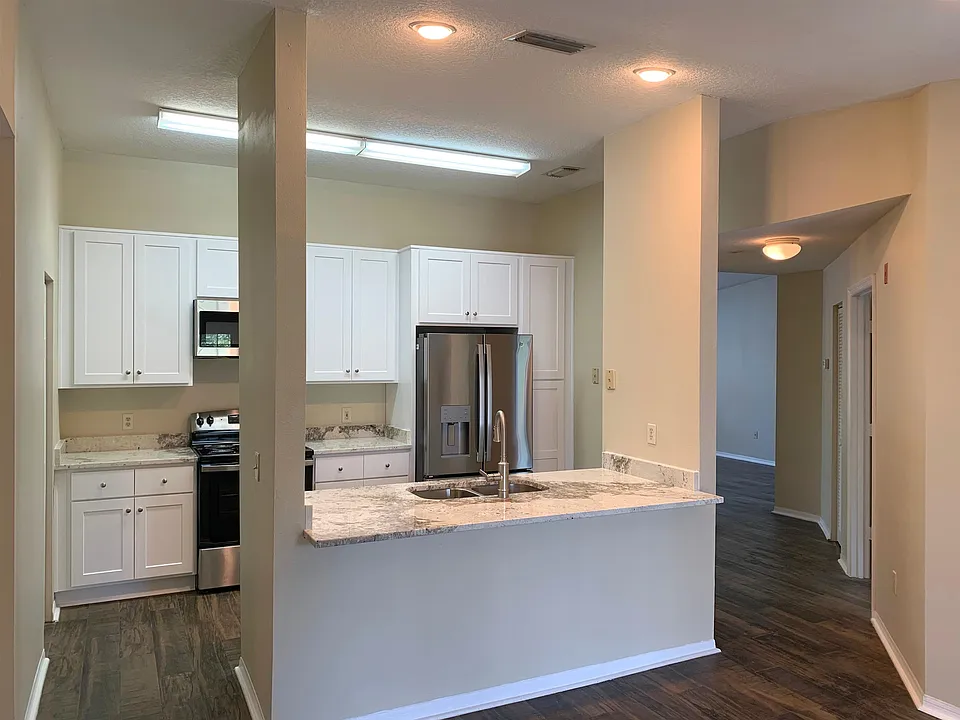 19207 Harbour Vista Cir