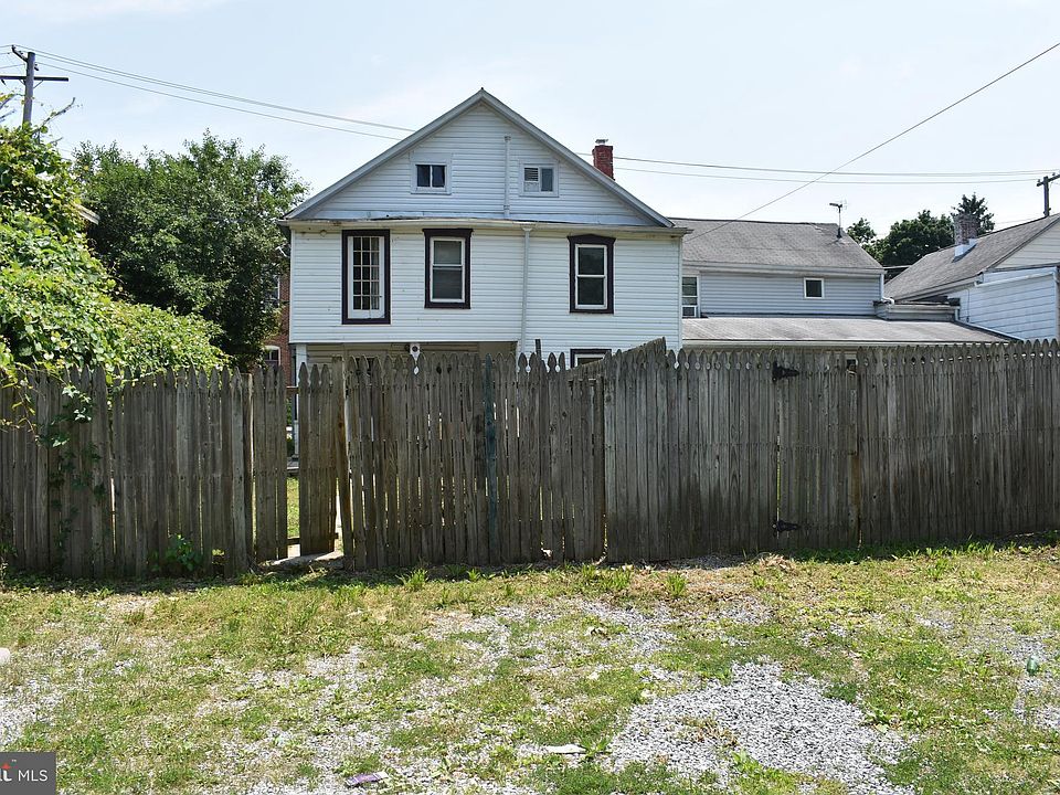 2nd image of 151 S 4th St