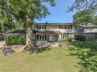 4206 Ridgeway Ave, Columbus, IN 47203