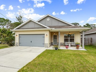 2214 Tom St, Navarre, FL, 32566