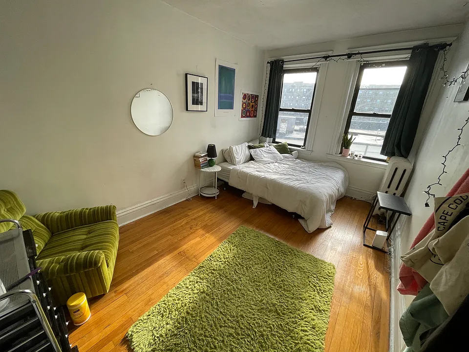 27-33 Saint Lukes rd