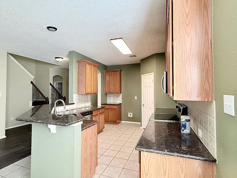 7172 Saint Augustine Dr — Photo 10