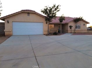 11878 Pinon Ave, Hesperia, CA 92345