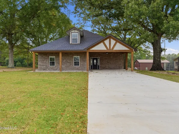 596 Cole Rd, Hattiesburg, MS 39402
