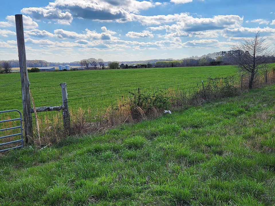 2nd image of 64 Winchester Hwy