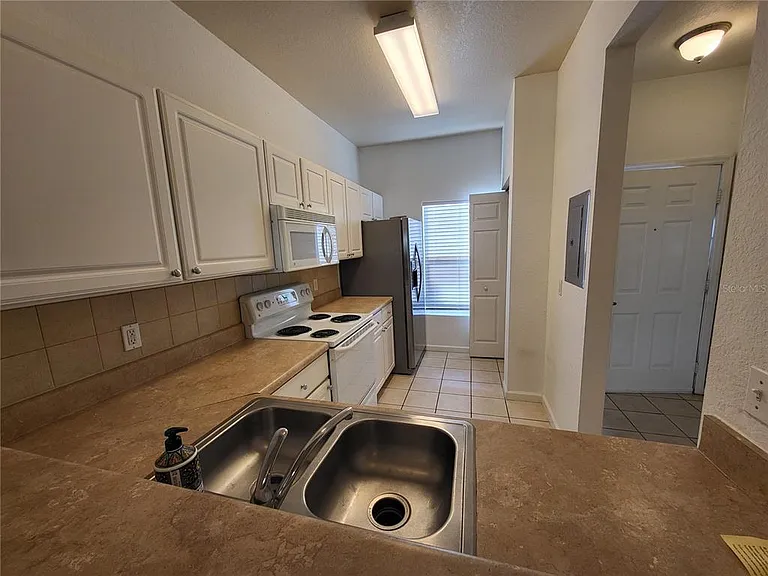 4961 NW 43rd Ave #107 — Photo 24