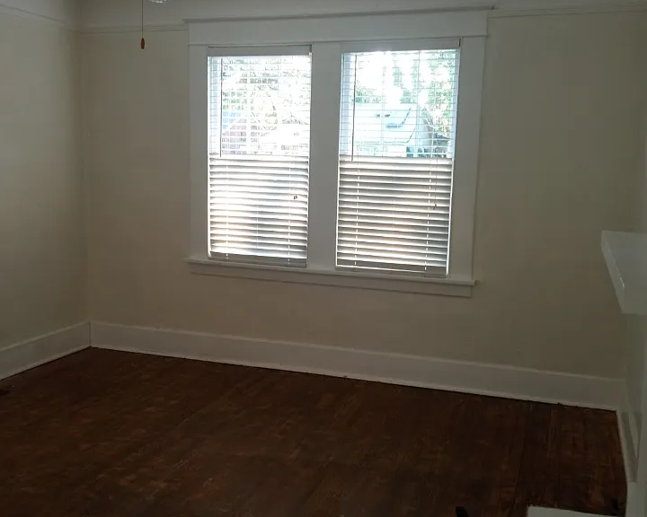1308 Holden St — Photo 7