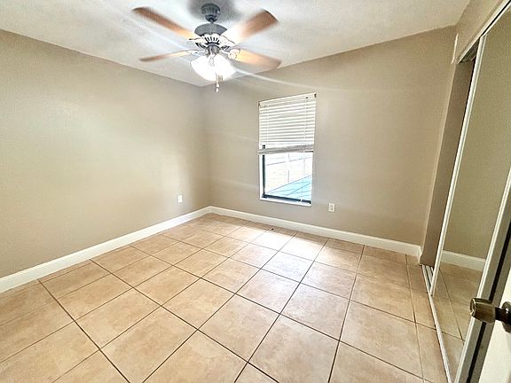 5th image of 1503 Lund Ave