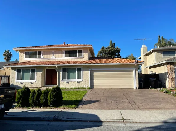 3228 Flintmont Dr, San Jose, CA 95148