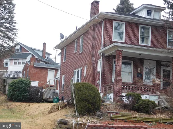 964 New Holland Rd, Reading, PA 19607