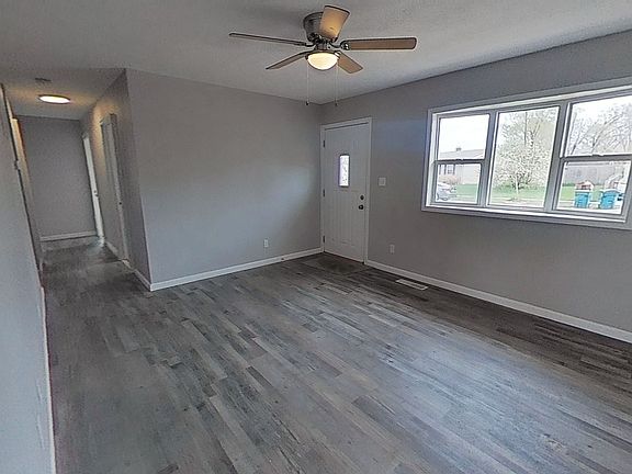 2nd image of 28843 Miller Dr