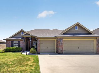 2008 Orchid Ln, Claremore, OK 74019
