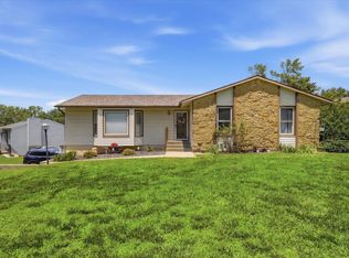 5133 NW 52nd St, Topeka, KS 66618