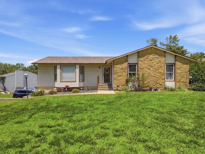5133 NW 52nd St, Topeka, KS, 66618