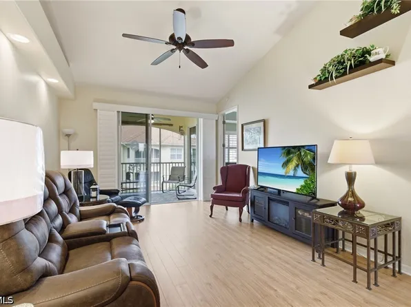 1133 Van Loon Commons Cir APT 302, Cape Coral, FL 33909