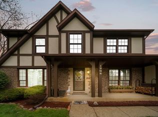 1908 Spring Dale Dr, Spring Grove, IL 60081