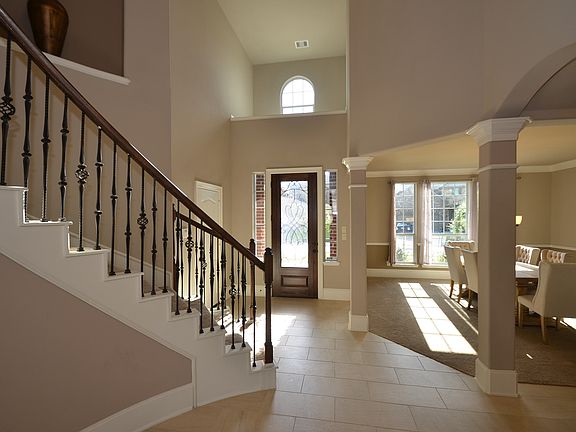 2nd image of 7903 Garland Path Bend Ln