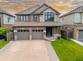 269 Cardinal Cres, Welland, ON L3C 0B1