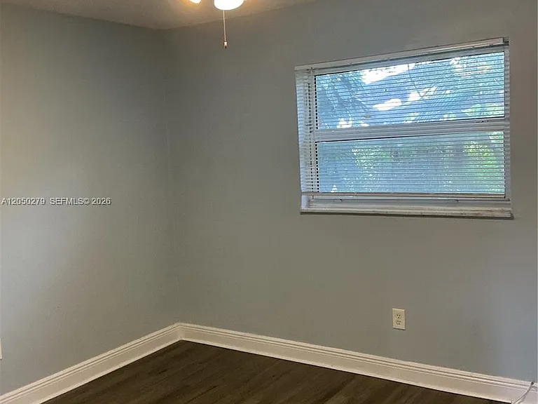 2137 Hayes St #18 — Photo 5