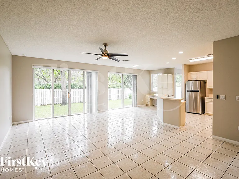 1436 NW 159th Ln — Photo 6