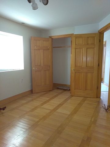 1st image of 3332 N Octavia Ave