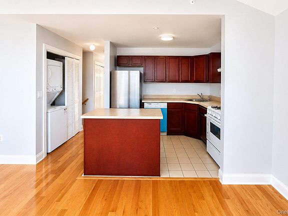 4th image of 113B Lighthouse Ct