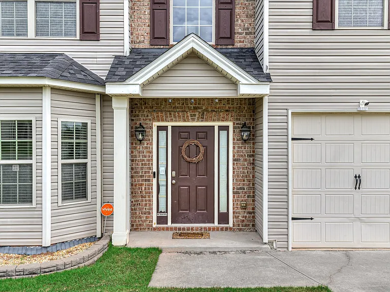 2073 Willhaven Dr — Photo 32