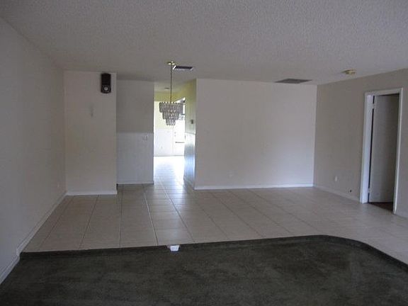 3rd image of 6698 Hillside Ln