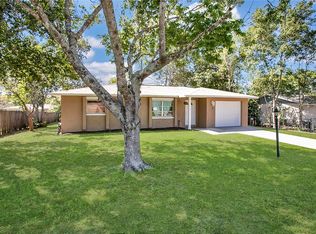 8 Oklahoma St, Beverly Hills, FL 34465