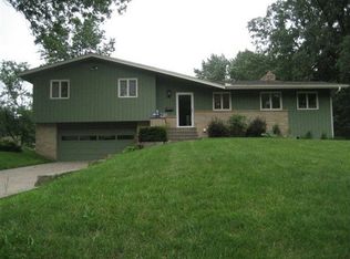 8201 Duluth St, Golden Valley, MN 55427