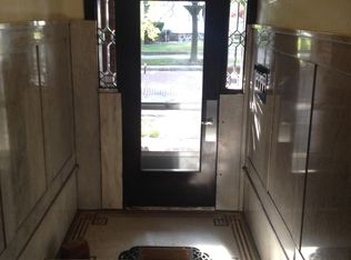 520 State St APT A, Saint Joseph, MI 49085