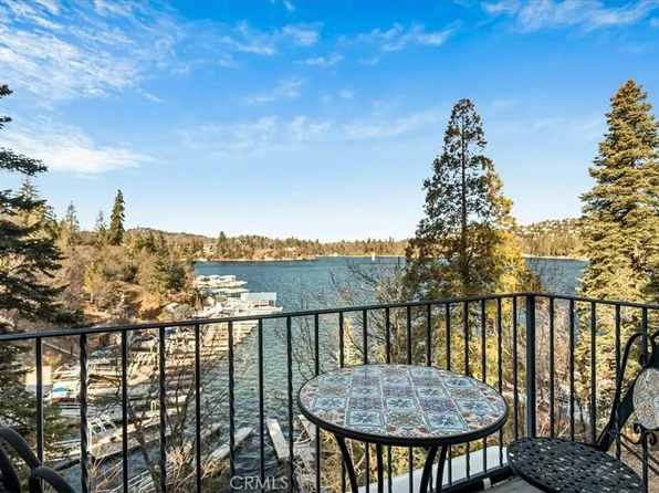 28906 Palisades Dr, Lake Arrowhead, CA 92352