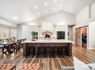 587 E Corner Canyon Dr, Draper, UT 84020