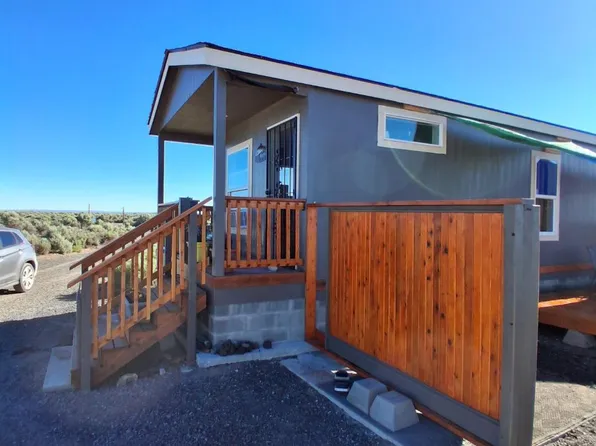 58936 Fossil Lake Rd, Christmas Valley, OR 97641
