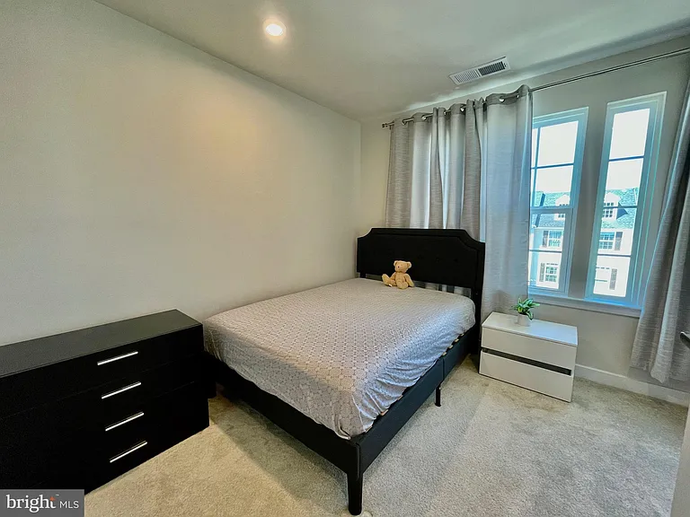 1518 Wilmer Park Ln — Photo 39