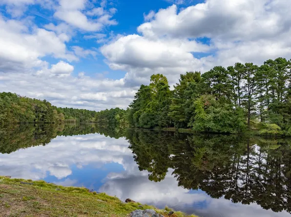 50 Sepulga Dr, Browns Mills, NJ 08015